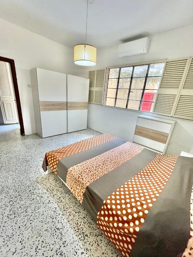 Camag Apartment - Very Close To Airport บีร์เซบบูจา ภายนอก รูปภาพ
